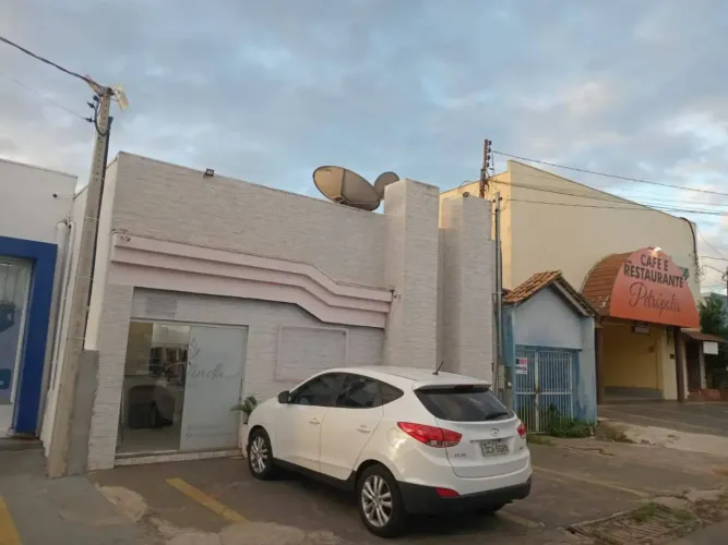 Casa + Ponto Comercial na Av. Carmindo de Campos! oportunidade única codigo: 370606