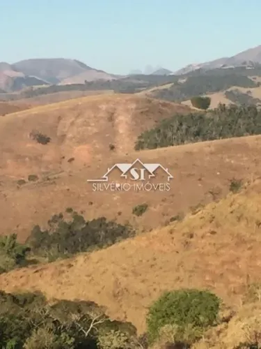 Terreno- Paraíba do Sul, Sebollas