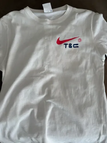 Camiseta nocta