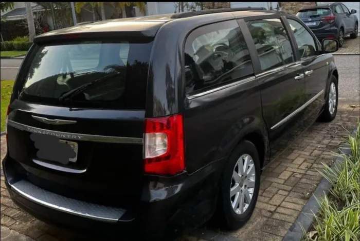 Chrysler Town & Country Touring 3.6 V6 Aut. 2012