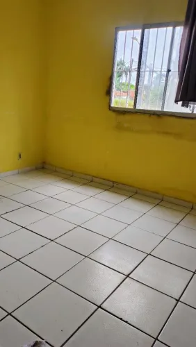 Alugo apt 1 andar com contrato