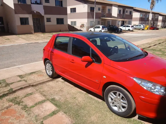 Peugeot 307 Soleil/ Presence 1.6/1.6 Flex 16V 5P 2012
