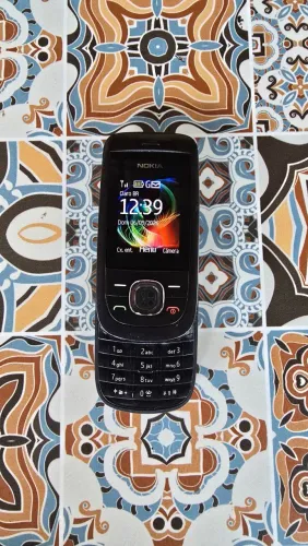 Nokia 2220 Conservado para Colecionadores