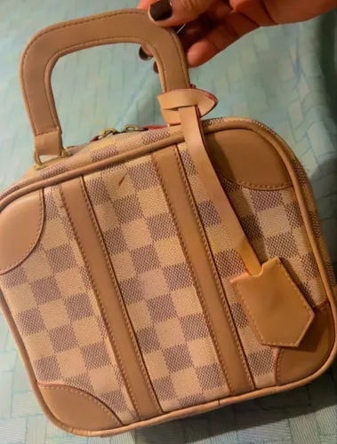 Bolsa de mão primeira linha 