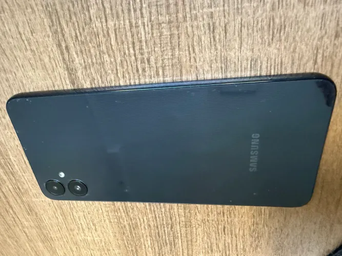 Samsung Galaxy A05 128GB Preto | Excelente Estado | Completo com capinha
