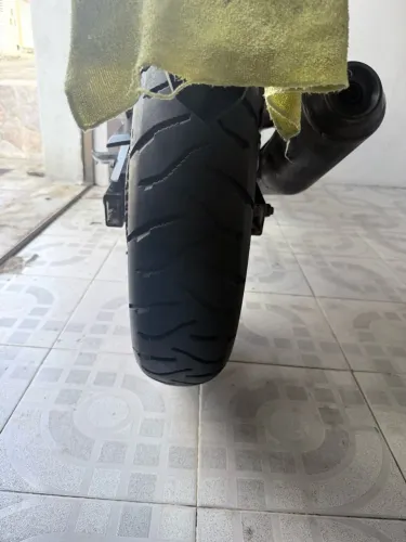 Vendo cb Twister 250 cc moto pra pessoas exigentes,não aceito troca,golpistas nem tente