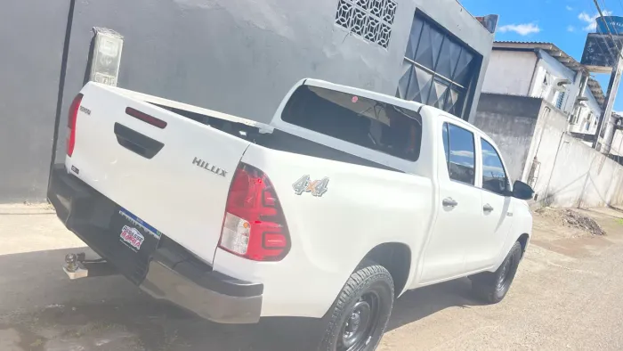 Toyota Hilux CD 4X4 2.8 Diesel Mec. 2022