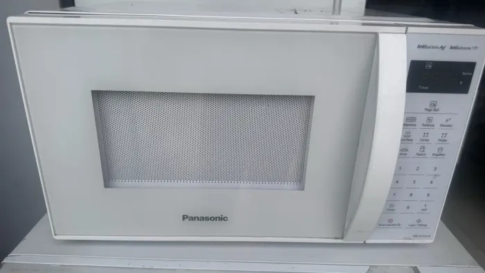 Micro ondas semi novo