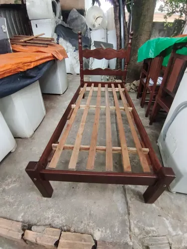 Cama sucupira solteiro