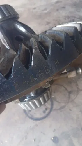 Vendo coroa e pinhão 10x43