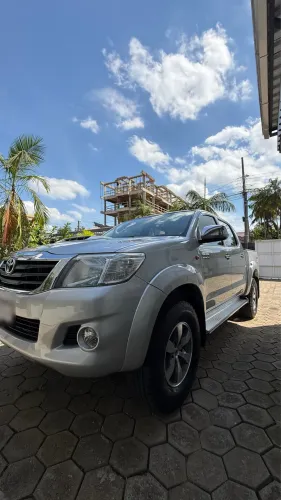 Toyota Hilux CD D4-d 4X4 3.0 TDI Dies. Mec. 2014