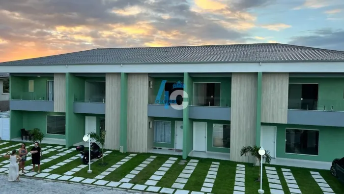 Duplex Amplo Pronto Para Morar.