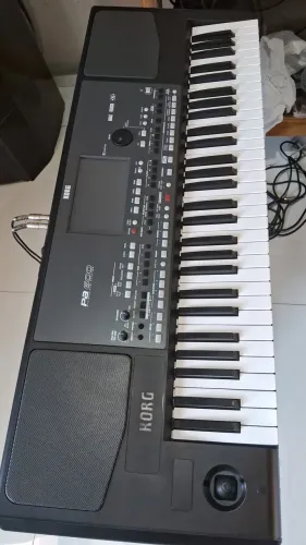 Korg pa600