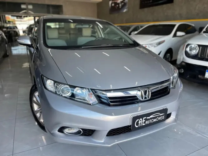 Honda Civic Sedan LXR 2.0 Flexone 16V Aut. 4P 2014