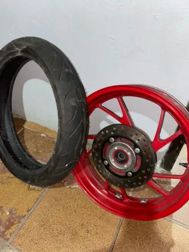 Roda original twister completa com freio a disco e pneu
