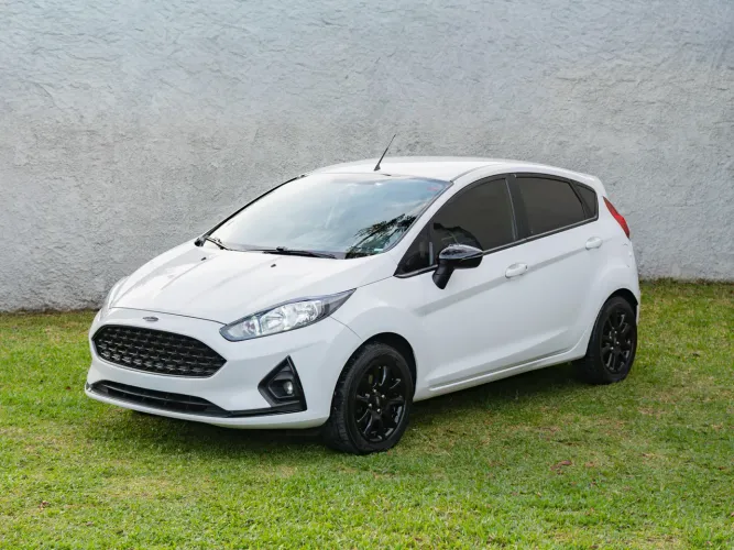 Ford Fiesta SEL 1.6 16V Flex Mec. 5P 2019