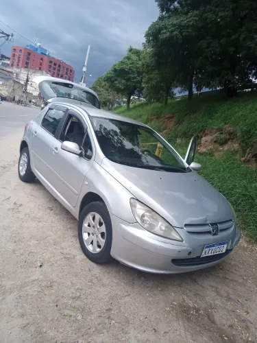 Peugeot 307 Feline 2.0/2.0 Flex 16V 5P Mec. 2006