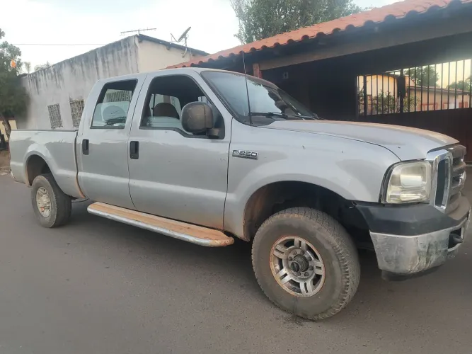 Ford F-250 XLT 3.9 4X4 CD TB Diesel 2008