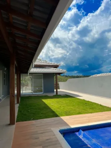 Chácara com 2 dormitórios à venda, 580 m² por R$ 700,000 - Recreio Estoril - Atibaia/SP