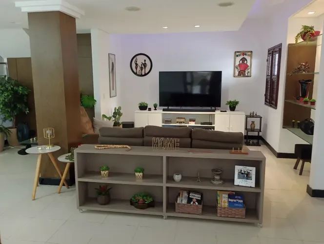 Casa de condomínio para venda com 270 metros quadrados com 5 quartos