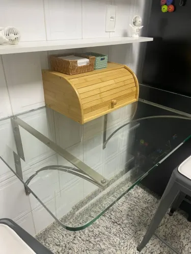 Mesa de vidro de canto