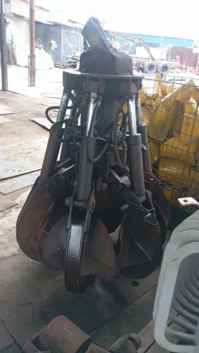 VENDO CONCHA DE CAMINHÃO ARANHA
