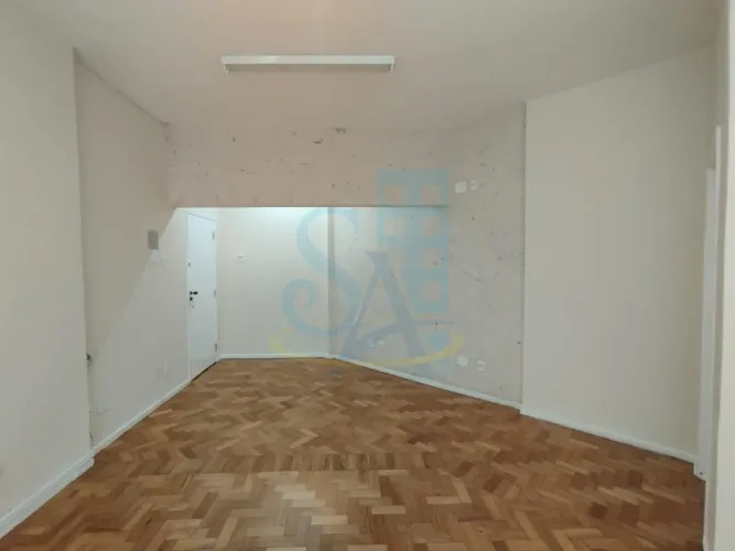 Sala Comercial de Alto Padrão no Centro de BH: 2 salas, 1 banheiro, 79,86 m² - Venda ou Lo