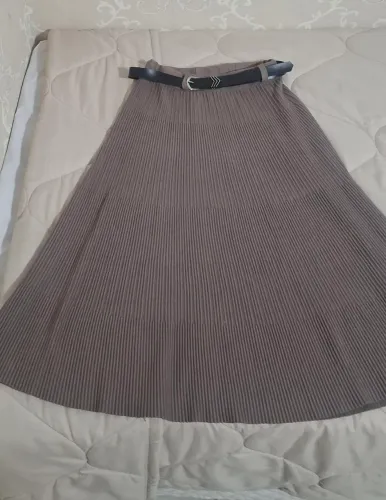 Saia midi moda inverno cintura alta belíssima