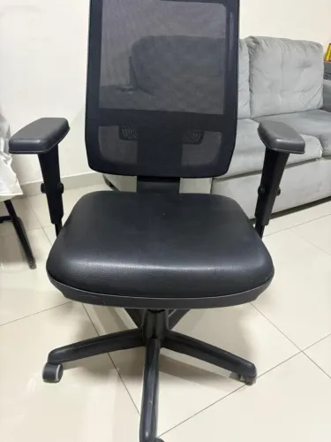 cadeira plaxmetal brizza relax tela cor preto material do estofamento poliéster