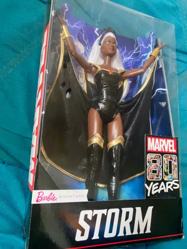 Barbie Signature X-Men Storm Tempestade