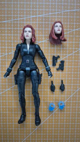 Marvel legends Viúva Negra Infinit Saga