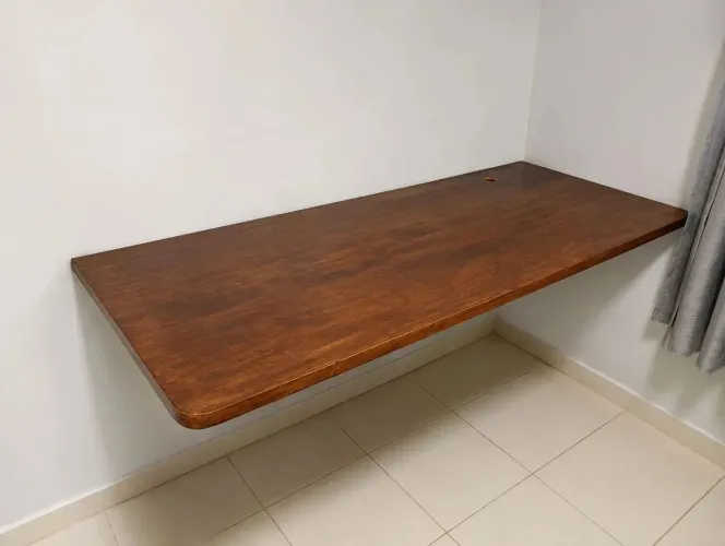 Mesa de Madeira Maciça Para Escritório