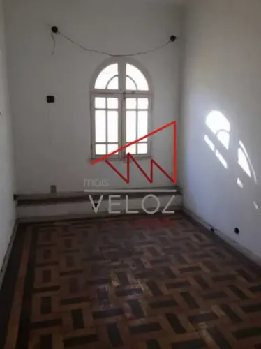 Apartamento - / Residencial / Glória