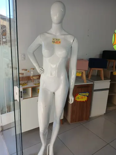 Manequin de fibra