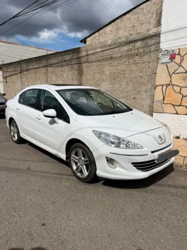 Peugeot 408 Sedan Griffe 1.6 Turbo 16V 4P Aut. 2013