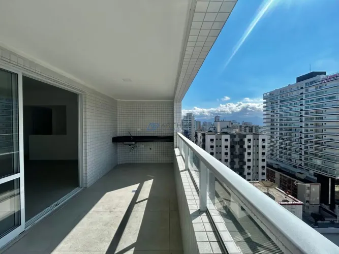 Apartamento à venda em Praia Grande no Canto do Forte
