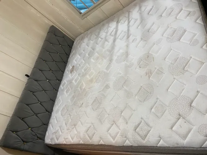 Cama king size