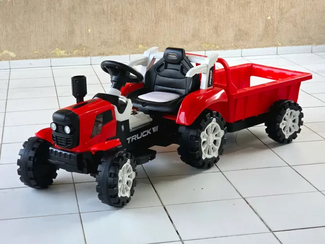 Trator Elétrico com Caçamba 12v novo