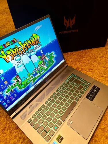 Acer Predator Triton 300 SE i7-12700H RTX 3060 - 16GB DDR5 - Tela 240Hz