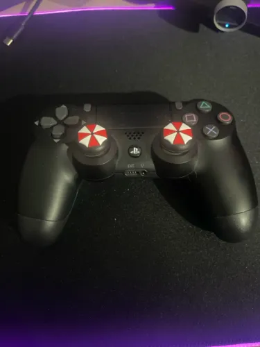 Controle de ps4 (4 semanas de uso)