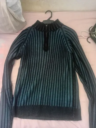 Suéter Blusa de Frio tamanho G manga comprida