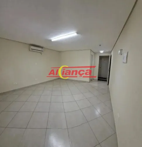 Sala comercial para alugar. 24m² - Jardim Santa Mena - Guarulhos