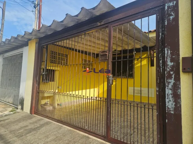 CASA RESIDENCIAL em SUZANO - SP, VILA AMORIM
