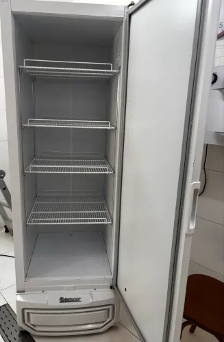 Refrigerador (geladeira e freezer) gelopar tripla ação 573L