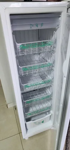 Freezer / Congelador Vertical Consul 6 gavetas