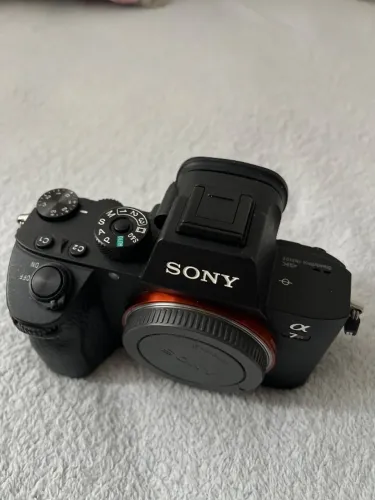 Câmera Sony A7III