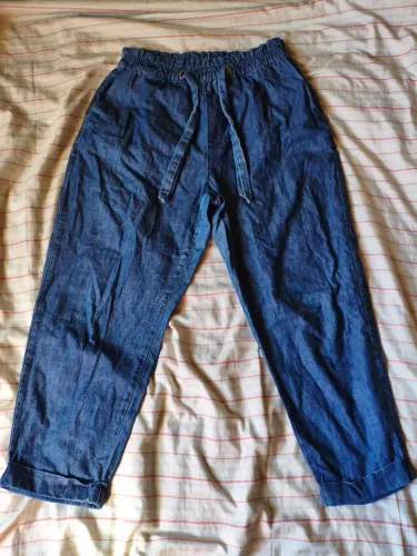 Calça Capri feminina 44 LEIA