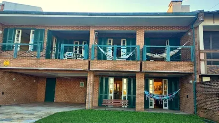 Casa para venda possui 302 metros quadrados com 5 quartos em Atami Norte - Pontal do Paran