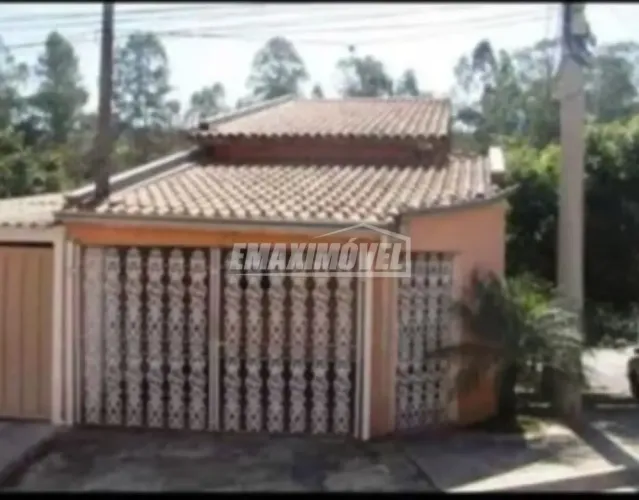 Casa á venda em Votorantim - SP