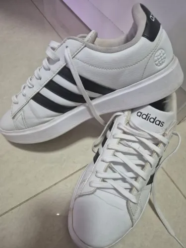 Tênis Adidas Grand Court